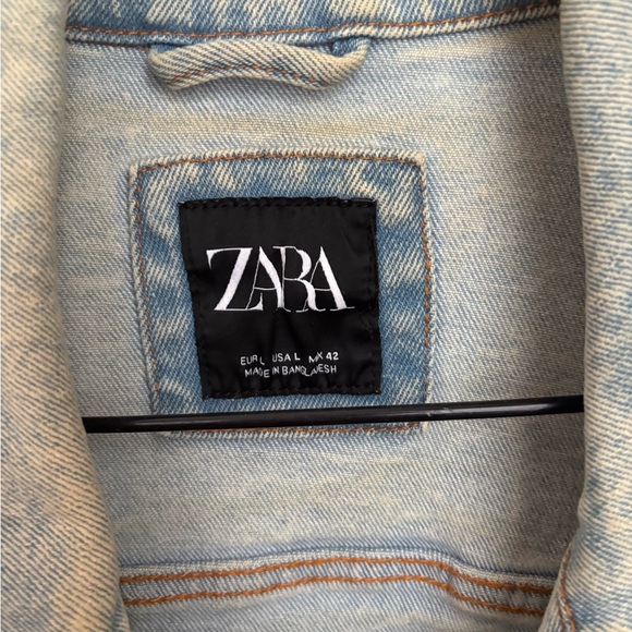 Zara Faded Blue Denim Jacket - Picture 3 of 3